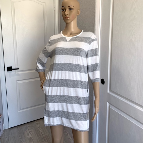 No label - Picture 1 of 6